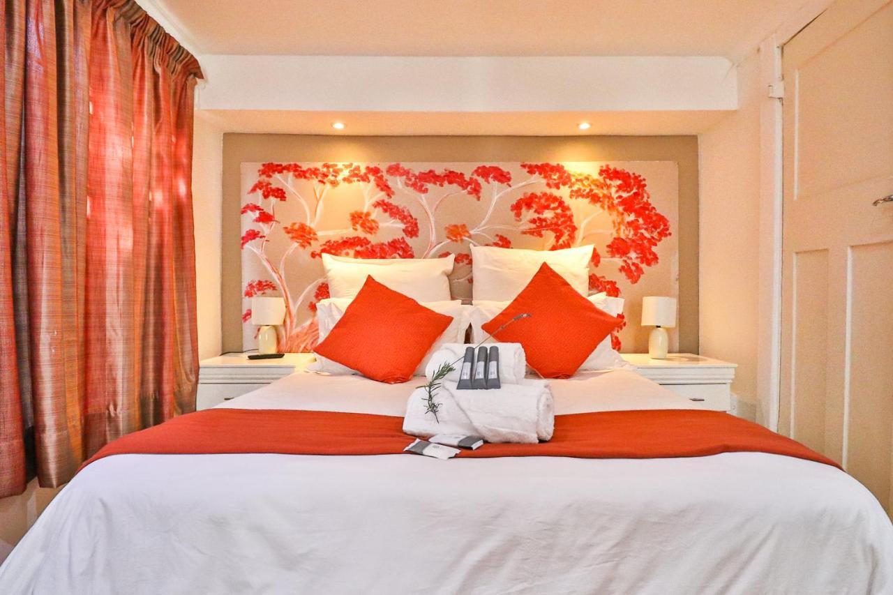 Sunbury Bed And Breakfast Йоханнесбург Экстерьер фото