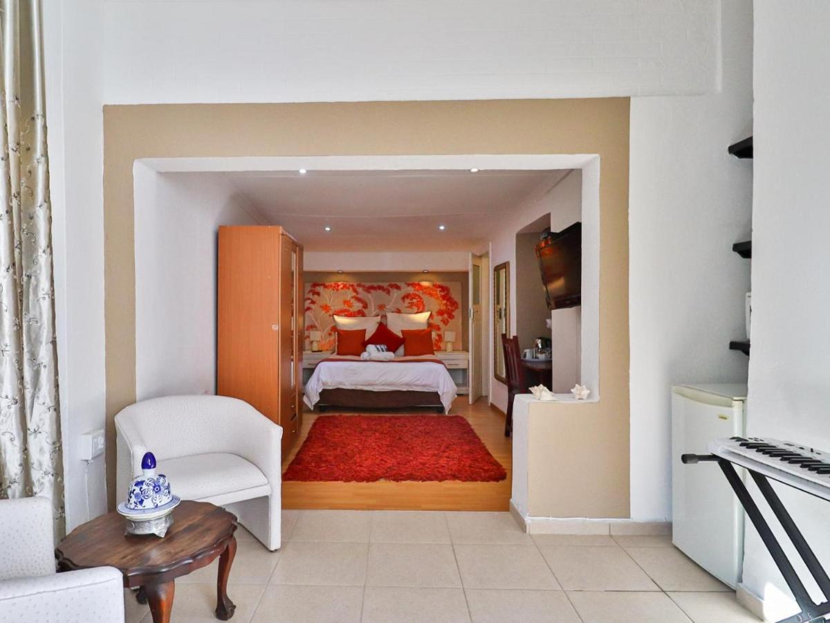 Sunbury Bed And Breakfast Йоханнесбург Экстерьер фото